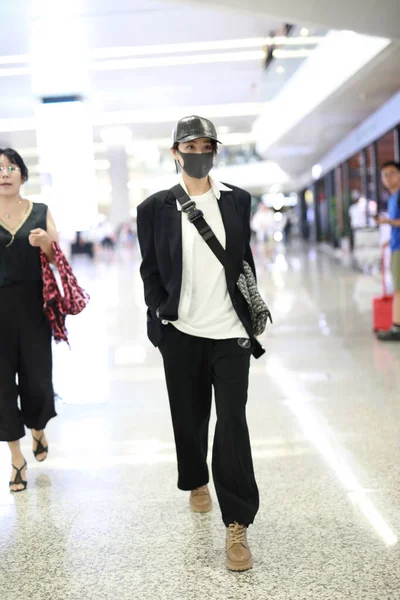 Actrice Chanteuse Mannequin Chinoise Zhang Xinyu Viann Zhang Arrive Aéroport — Photo