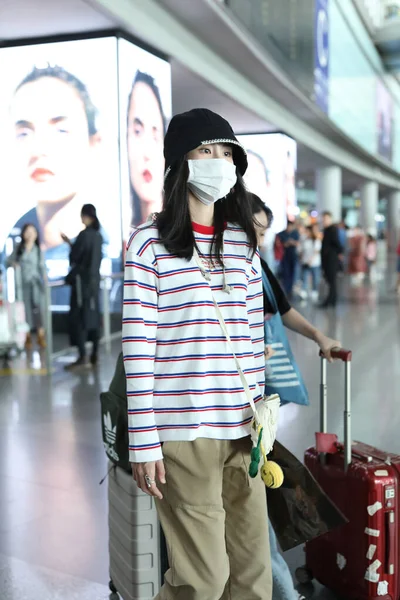 Chinese Singer Zhang Bichen Diamond Zhang Arrives Beijing Capital International — Stock Photo, Image