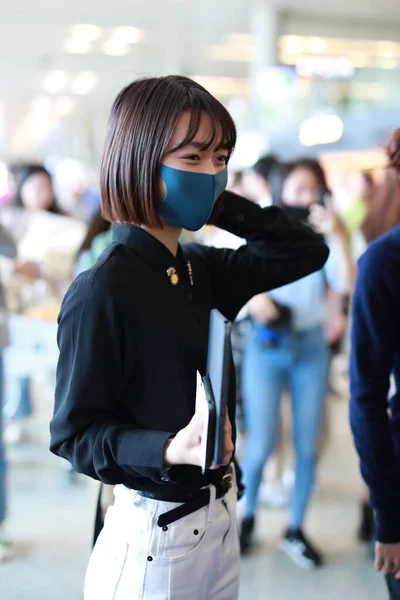 Duan Aojuan Von Der Chinesischen Mädchengruppe Rocket Girls 101 Zeigt — Stockfoto