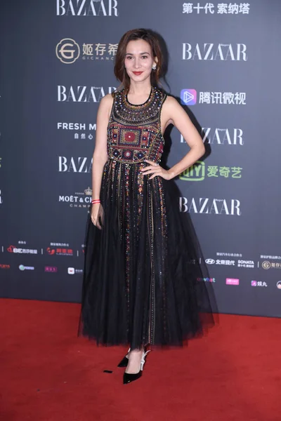 香港系アメリカ人女優 シンガーソングライター モデル 武道家のセリーナ ジェイドが2019年11月16日北京で開催されるBazaarチャリティナイトに参加 — ストック写真