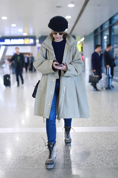 Китайская Актриса Хай Цин Прибыла Шанхайский Аэропорт Перед Вылетом Шанхай — стоковое фото