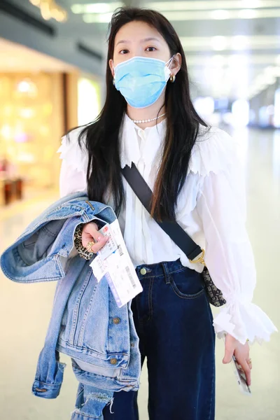 Chinese Actress Zhang Ruonan Arrives Beijing Airport Departure Beijing China — Stock Photo, Image