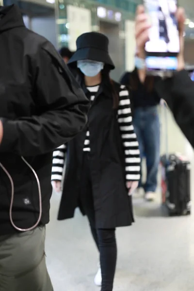 Actrice Chinoise Tan Songyun Arrive Dans Aéroport Pékin Chine Avril — Photo