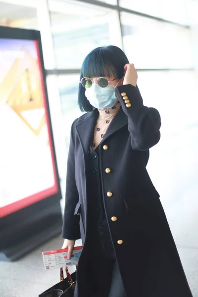 Chinese Televisie Filmactrice Tan Zhuo Arriveert Een Luchthaven Changsha Voor — Stockfoto