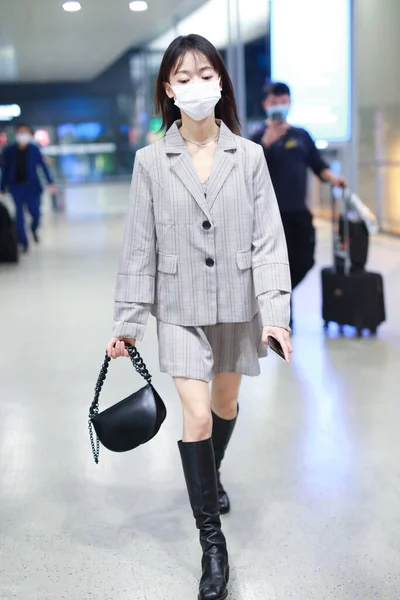 Chinese Actrice Jinyan Arriveert Beijing Luchthaven Beijing China Mei 2020 — Stockfoto