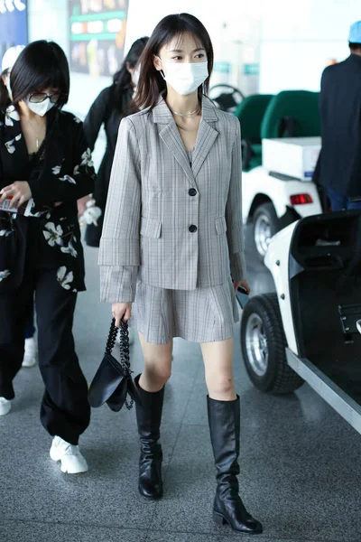 Chinese Actrice Jinyan Arriveert Beijing Luchthaven Beijing China Mei 2020 — Stockfoto