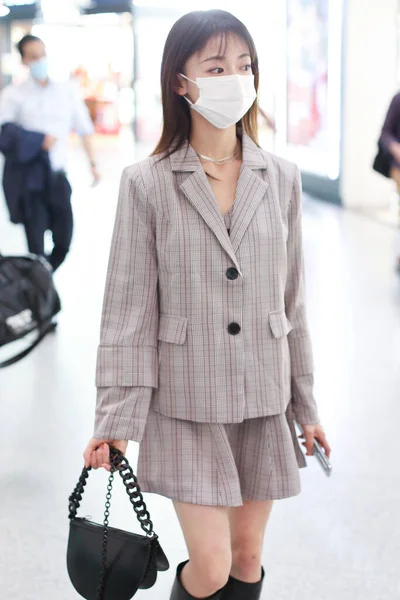 Kinesiska Skådespelerskan Jinyan Anländer Till Pekings Flygplats Peking Kina Maj — Stockfoto