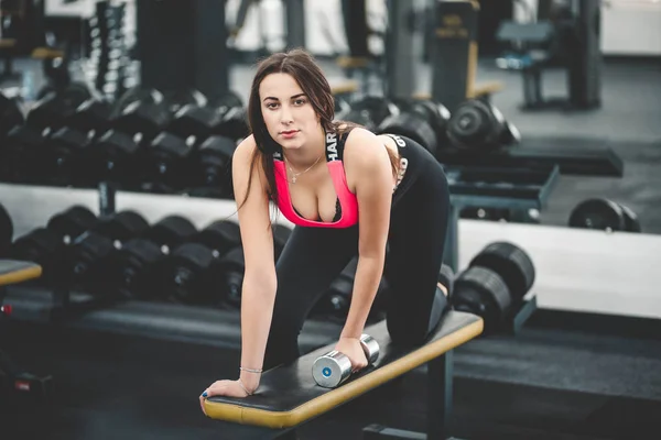 Giovane Bruna Atletica Fitness Palestra Bellezza Ragazza Pantaloni Yoga Ginnastica — Foto Stock