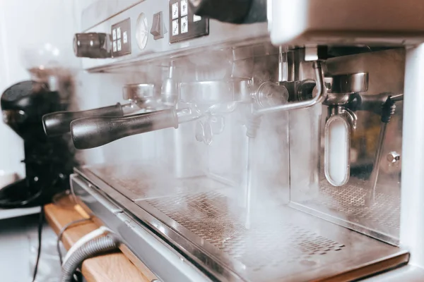Кофеварка Парится Приготовлении Кофе — стоковое фото
