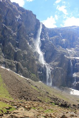 Yaz aylarında Pirene Dağları
