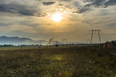 Dağlarda gün batımı