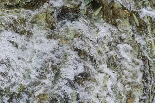 Cachoeira Nas Montanhas — Fotografia de Stock