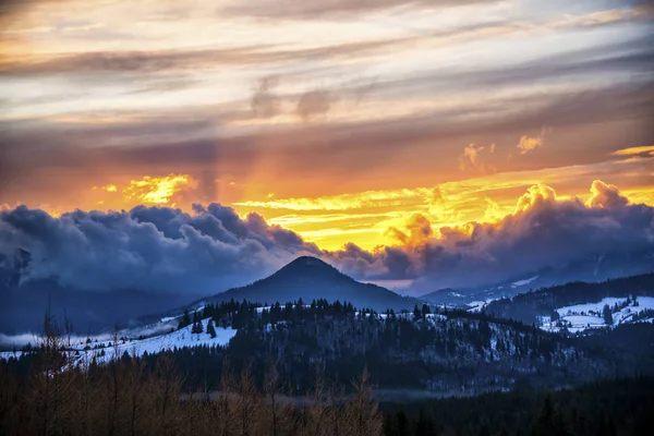 Puesta Sol Las Montañas — Foto de Stock