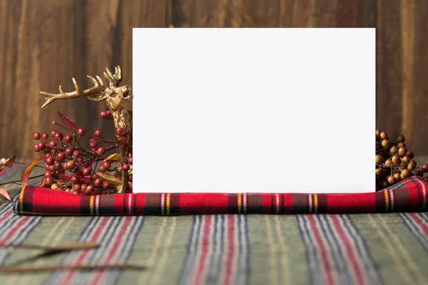 Menú de Navidad, en tela a cuadros rojo — Foto de Stock