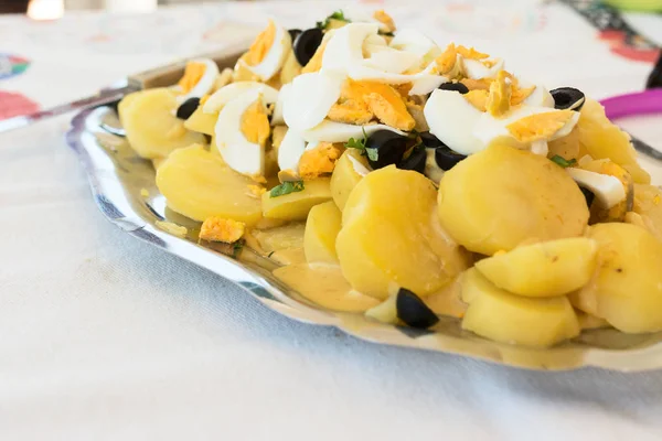 Potato salad with egg and curry sauce — Stock Photo, Image