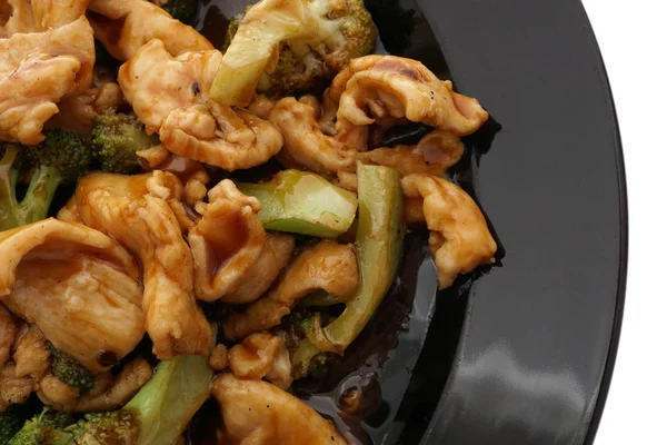 Kinesisk mat. Kyckling med broccoli och grönsaker — Stockfoto