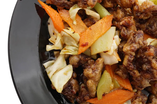 Kinesisk mat. Varm torr kalvkött med grönsaker — Stockfoto