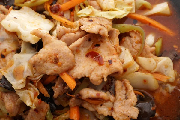 Comida china. Cerdo caliente en salsa agridulce — Foto de Stock