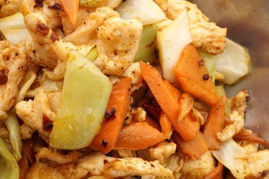 Çin yemeği. Acı sos Tavuk