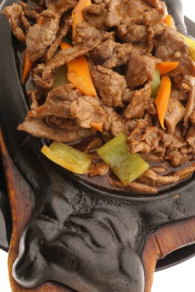 Çin yemeği. Sebzeli Dana güveç