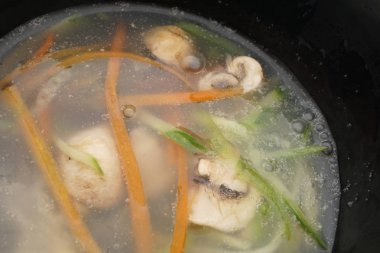 Çin yemeği. Sebze çorbası