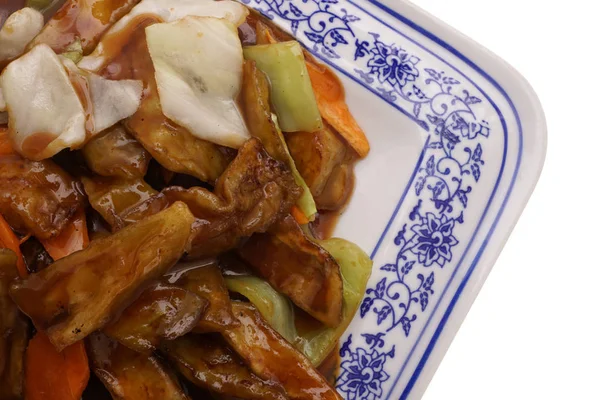 Китайська кухня. Смажені баклажани з овочами — стокове фото