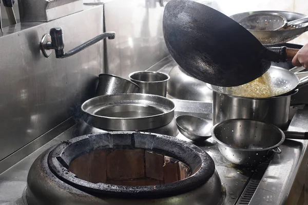 Çin gıda hazırlama çalışma şefi yakın çekim