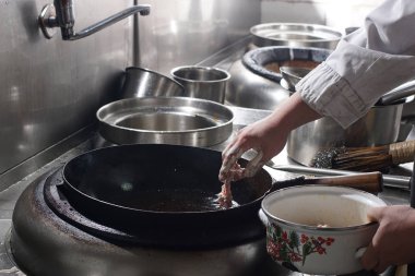 Çin gıda hazırlama çalışma şefi yakın çekim