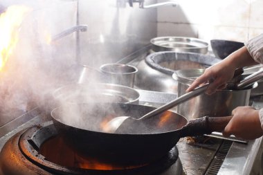 Çin gıda hazırlama çalışma şefi yakın çekim