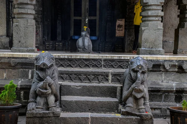 Vorderansicht Des Alten Hindu Tempels Einem Indischen Dorf — Stockfoto