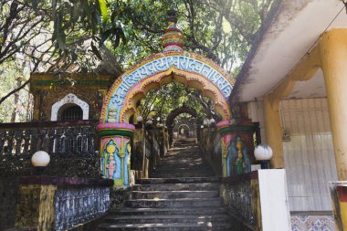 Namaz için güzel antik tapınak