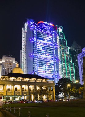 Gökdelenler ve Hong Kong evleri