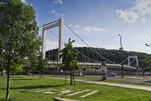 Beautiful white bridge across the river — Stock Photo, Image