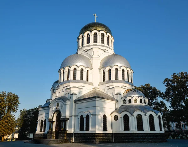 20 de outubro de 2016 - Kamianets-Podilskyi, Ucrânia: Catedral de Alexander Nevsky, Kamenetz-Podolsk. Antiga bela catedral em Kamianets-Podilskyi, região de Khmelnitsky, Ucrânia — Fotografia de Stock