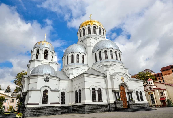 20 de outubro de 2016 - Kamianets-Podilskyi, Ucrânia: Catedral de Alexander Nevsky, Kamenetz-Podolsk. Antiga bela catedral em Kamianets-Podilskyi, região de Khmelnitsky, Ucrânia — Fotografia de Stock