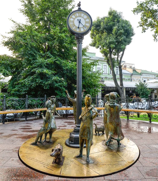 Odessa, Ukraina - 15 lipca 2016: Pomnik Europie czasu, Odessa Ukraina, Odessa. Pomnik "Odessa czas" to pierwszy pomnik interaktywne w nadmorskiej miejscowości został otwarty w 2015. — Zdjęcie stockowe