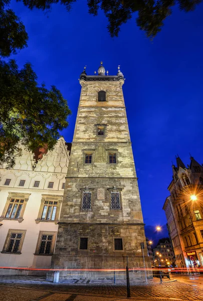 Praga República Checa Octubre 2017 Vista Nocturna Antigua Torre Del —  Fotos de Stock