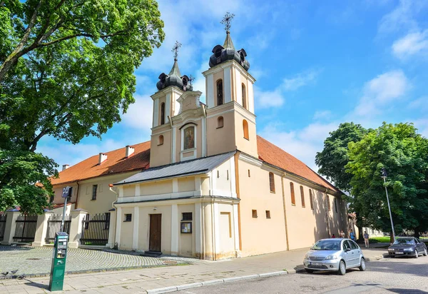 Wilno Litwa Sierpnia 2017 Kościół Świętego Krzyża Pobliżu Pałacu Prezydenckiego — Zdjęcie stockowe