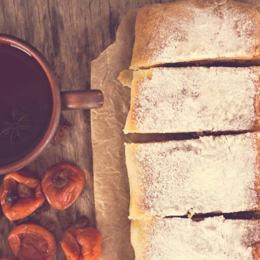 Strudel Kuruyemiş ile
