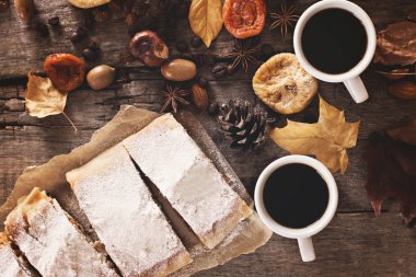 Strudel Kuruyemiş ile