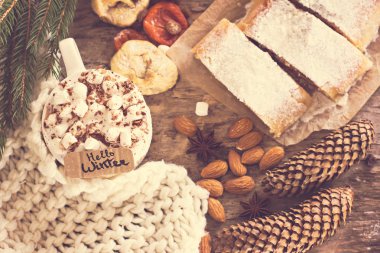 Strudel Kuruyemiş ile