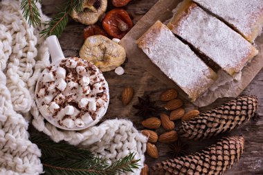 Strudel Kuruyemiş ile
