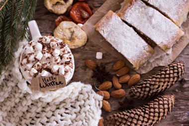 Strudel Kuruyemiş ile