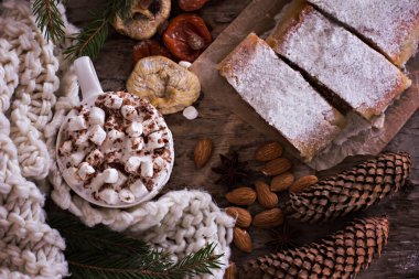 Strudel Kuruyemiş ile