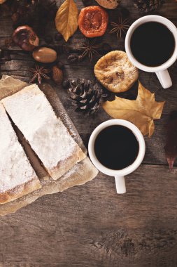 Strudel Kuruyemiş ile