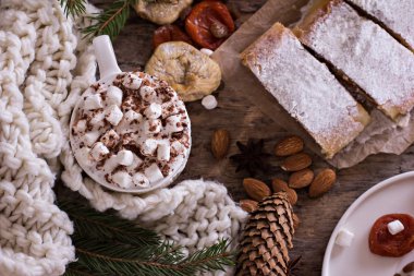 Strudel Kuruyemiş ile