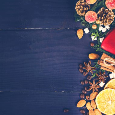 Noel kompozisyon. Noel süsleri