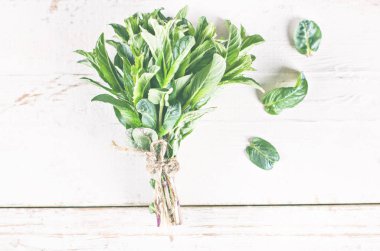 Nane ve limon çayı