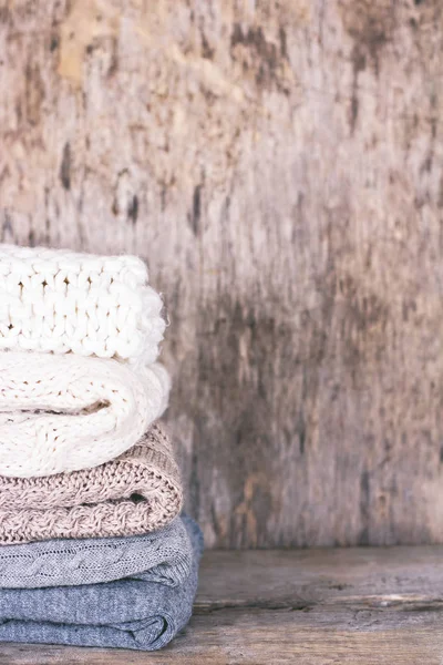 Yün kazak, ekose yığını