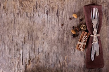 Tablo ile bir kış, Noel dekorasyonu ayarla